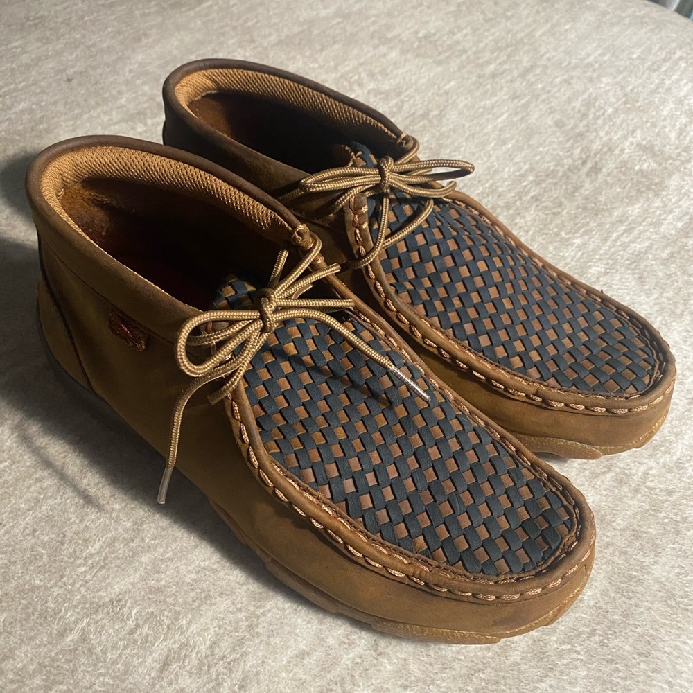 TWISTED X BOYS' WEAVE DRIVING SHOES - MOC TOE